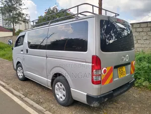 Toyota HiAce 2014 Grey