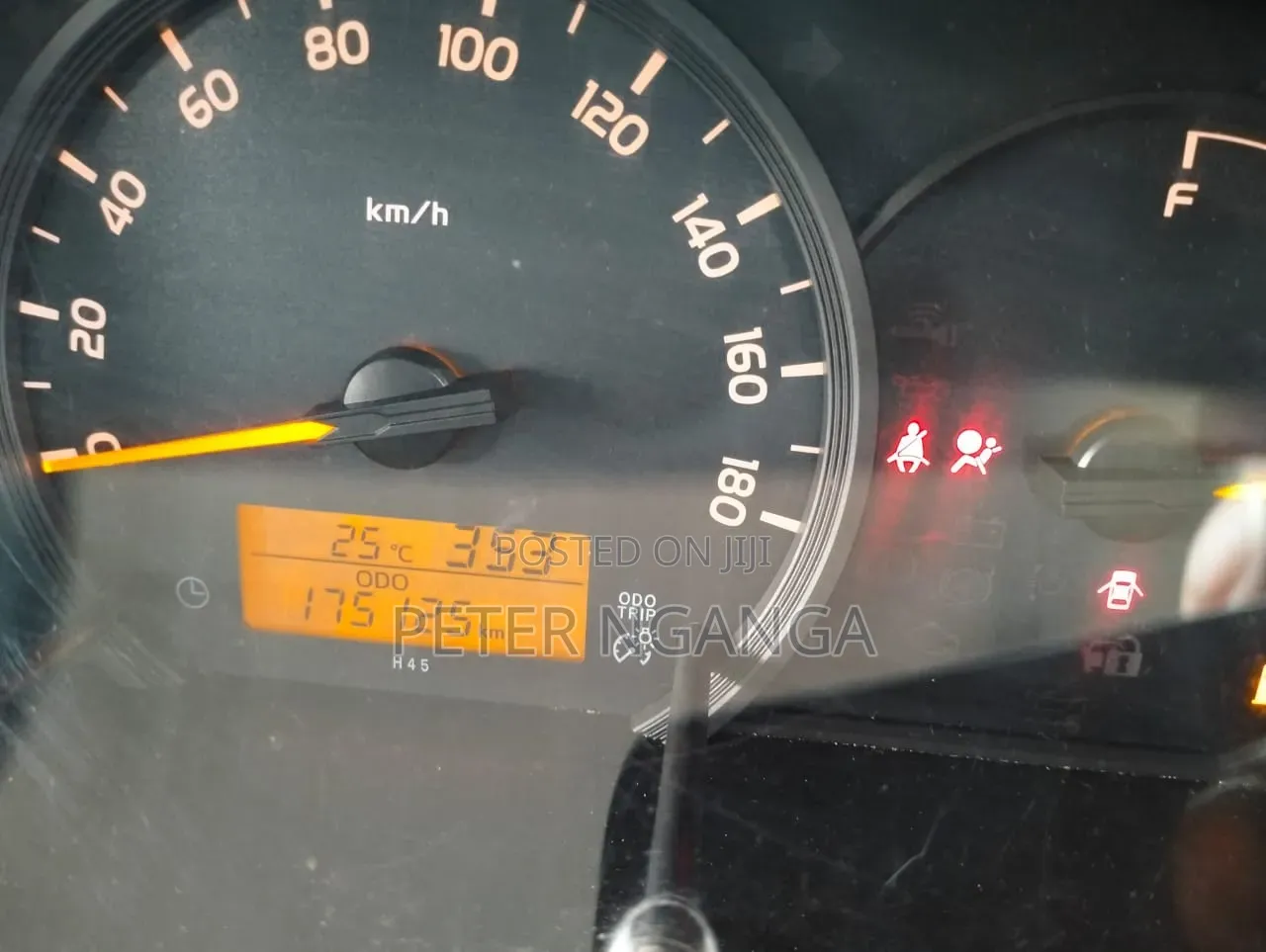 Toyota HiAce 2014 Grey
