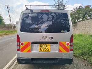 Toyota HiAce 2014 Grey