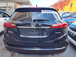 Honda Vezel 2020 Black
