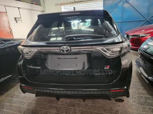 Toyota Harrier 2019 Black