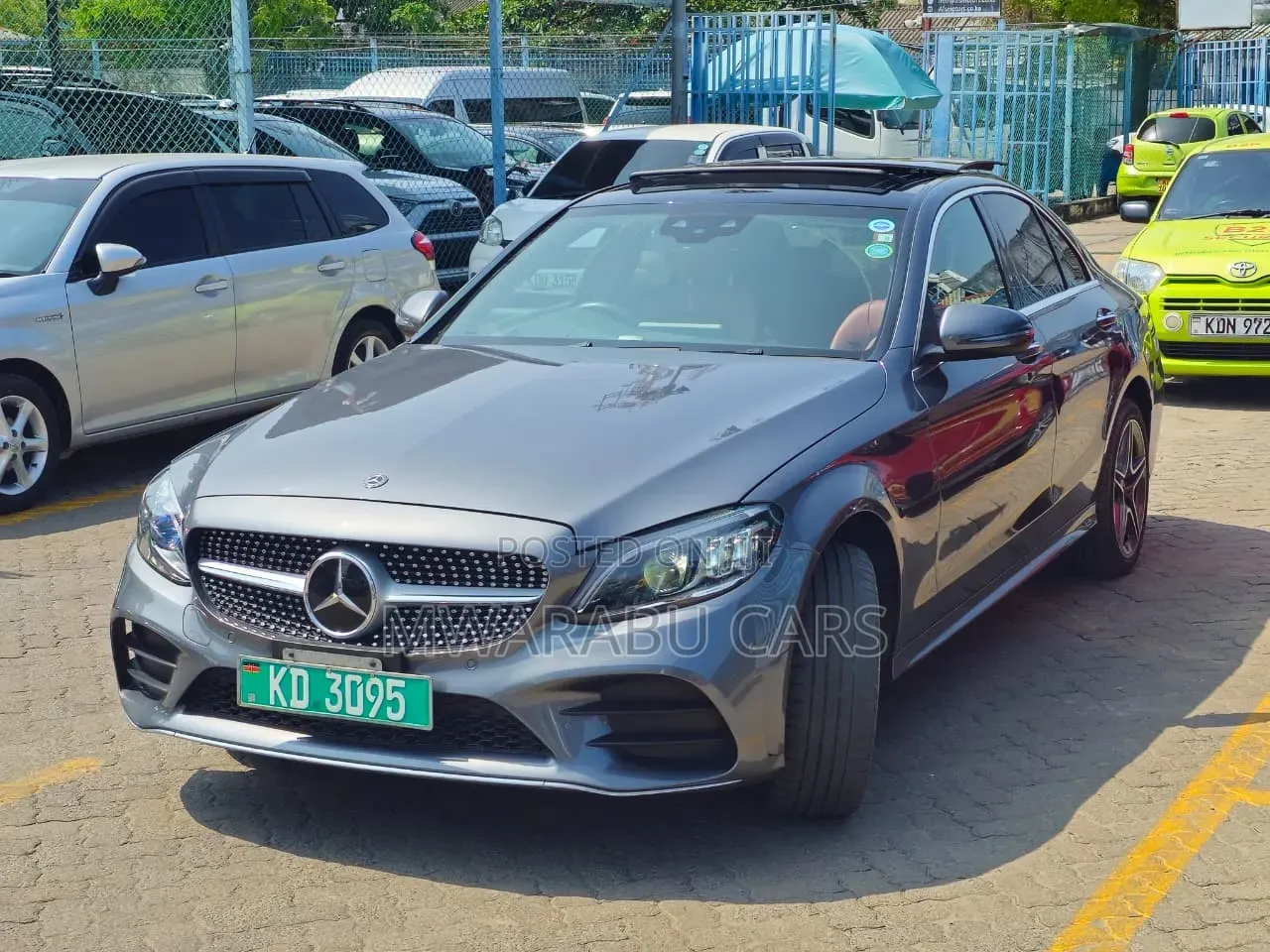 Mercedes-Benz C200 2019 Gray
