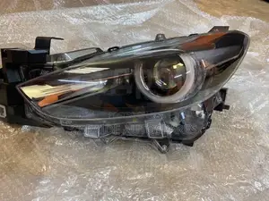 Axela 2016/2017 Headlight Xenon
