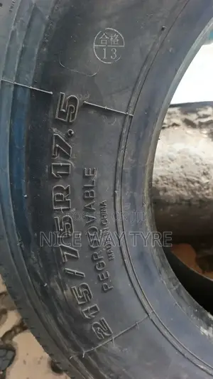 215/75r17.5 18pr Spotrak