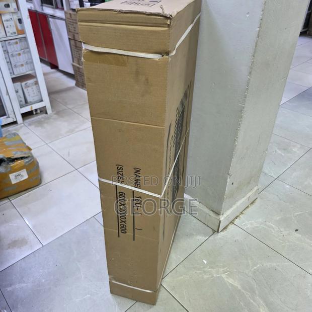 18u It Rack Cabinet 600x1000x600 With Lockable Door