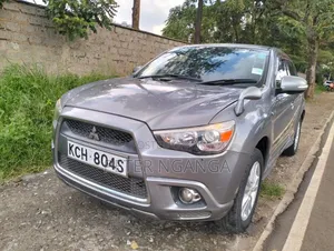Mitsubishi RVR 2010 Silver