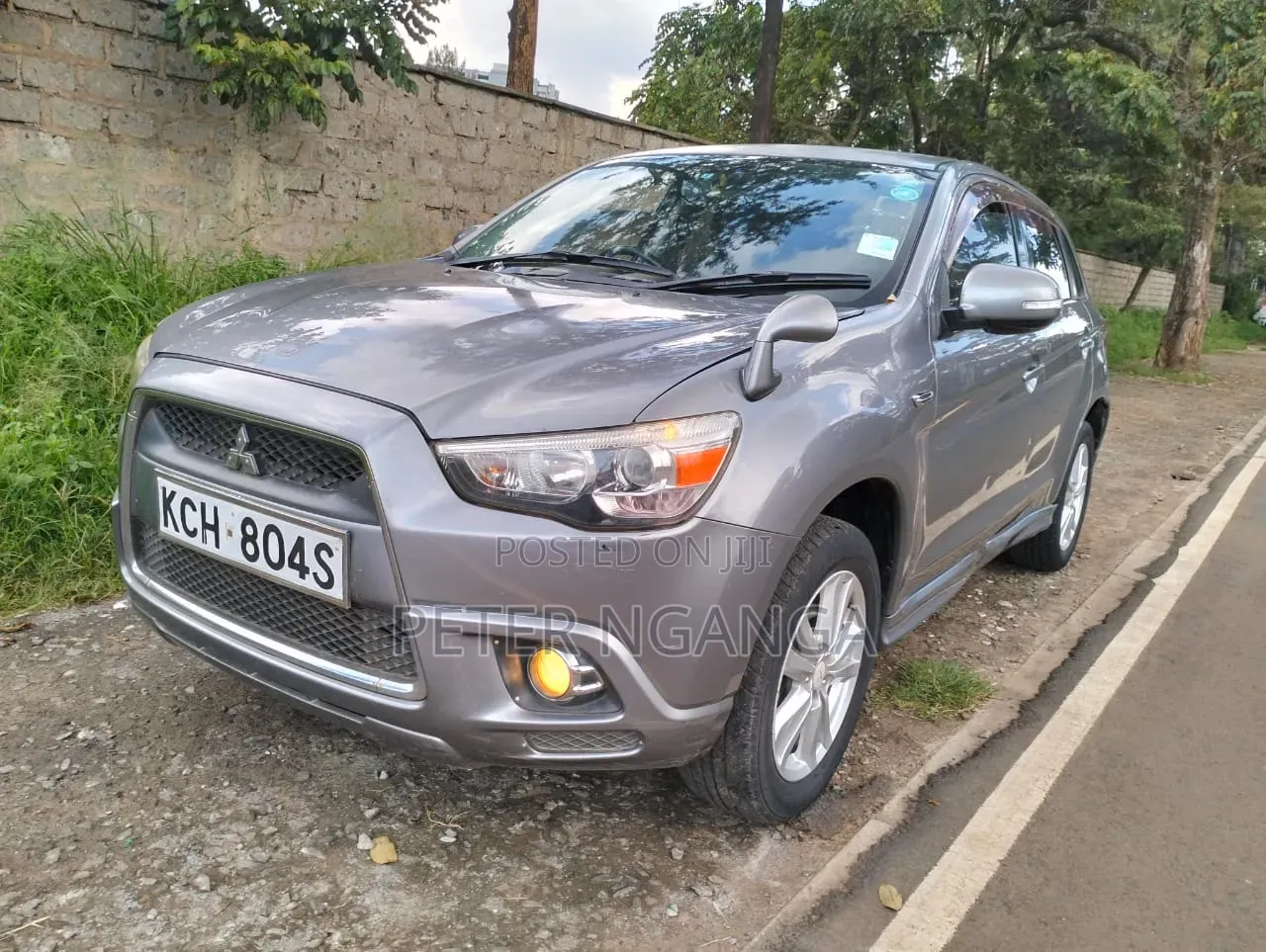 Mitsubishi RVR 2010 Silver
