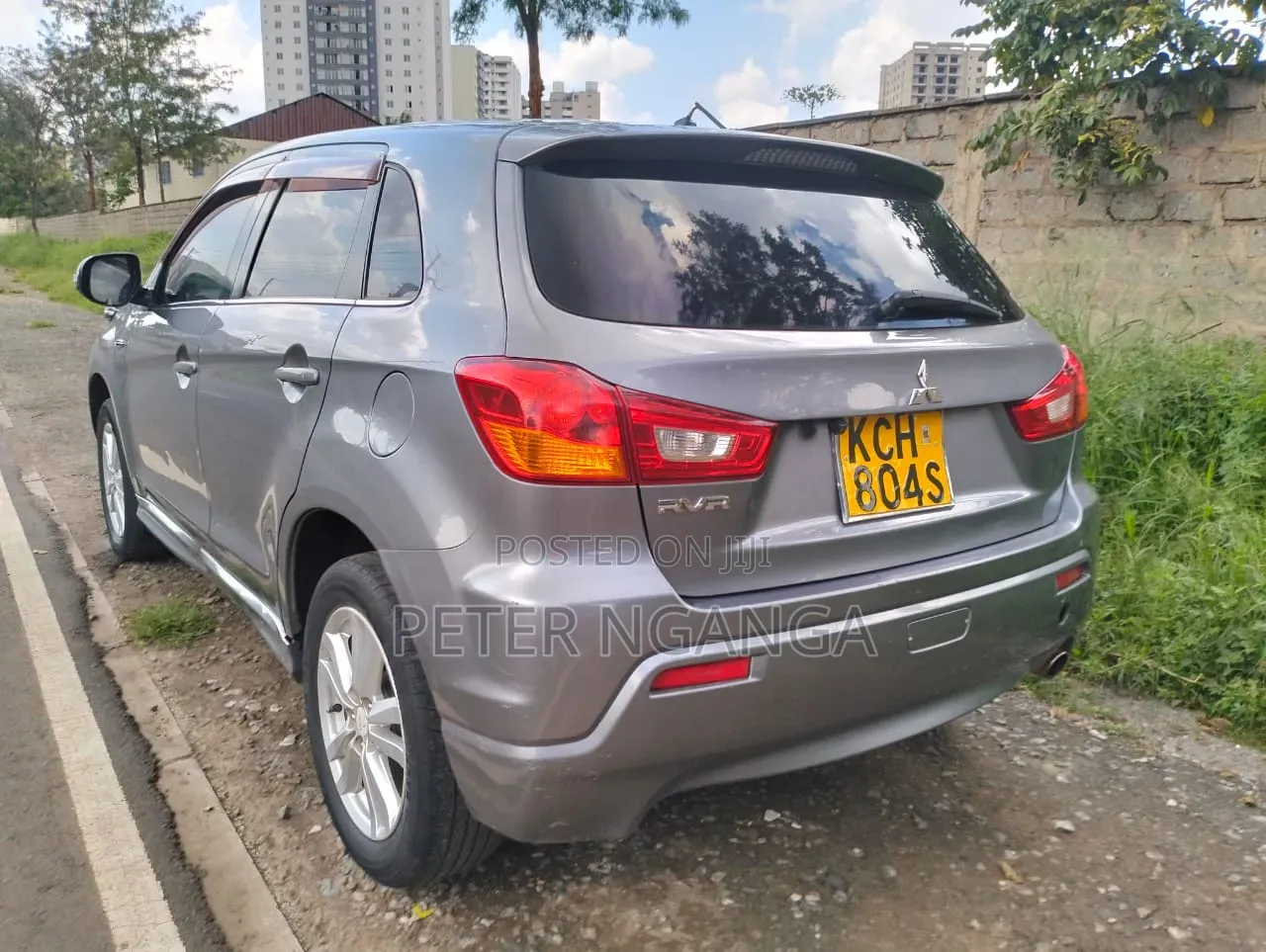 Mitsubishi RVR 2010 Silver