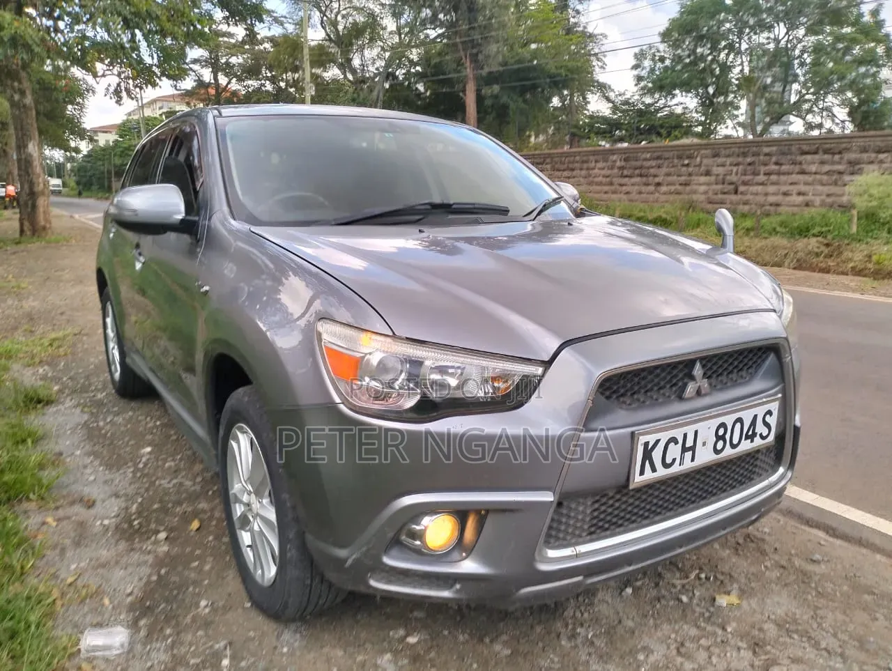 Mitsubishi RVR 2010 Silver