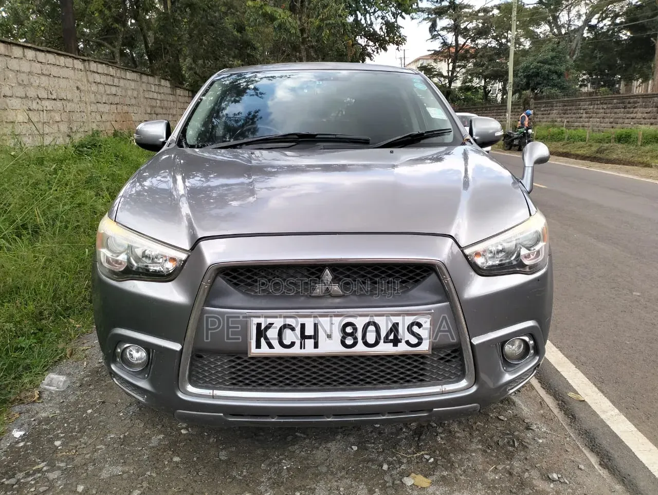 Mitsubishi RVR 2010 Silver