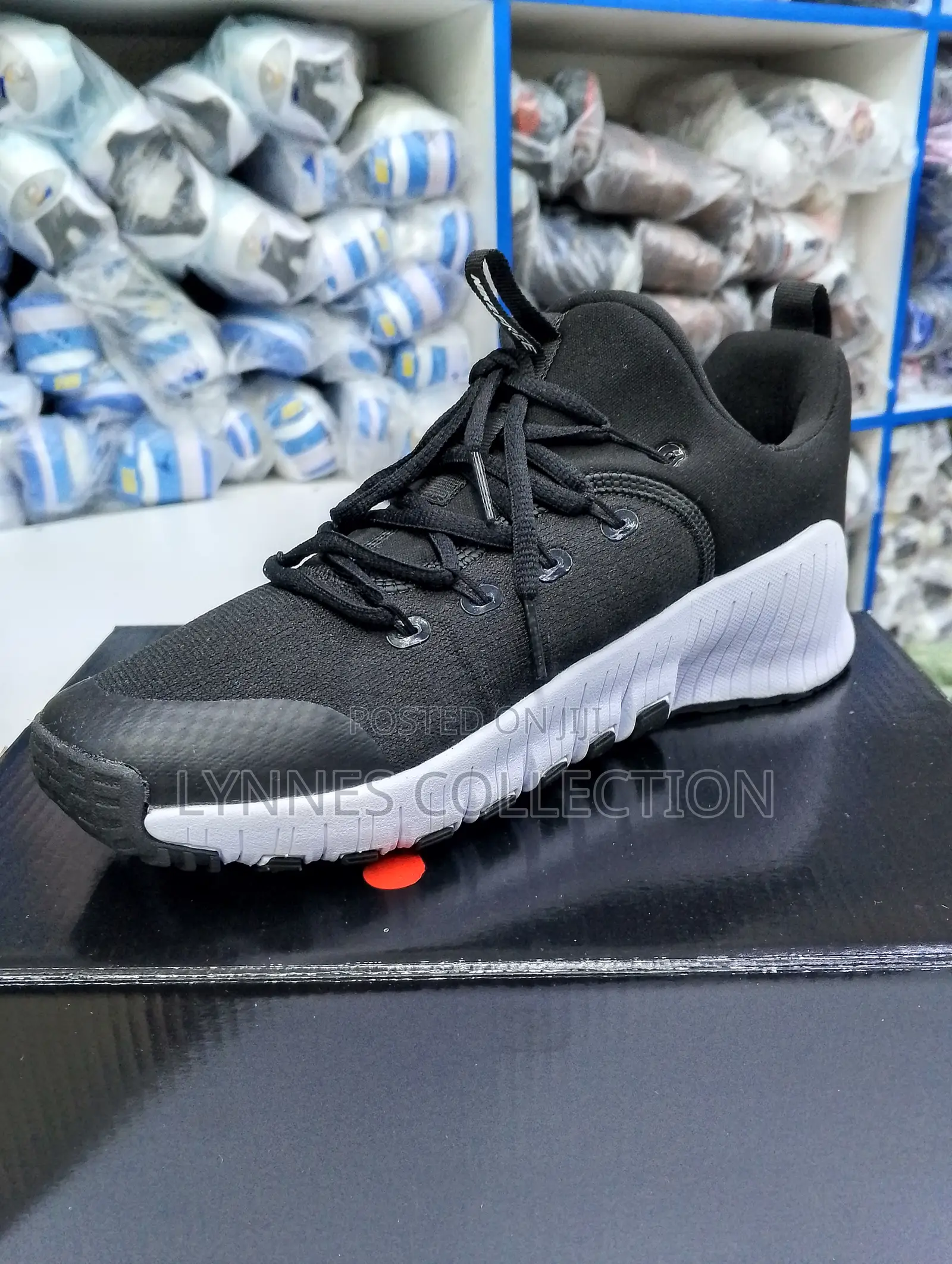 Nike Metcon Black/White Sneakers - Training Gym Sport Shoes
