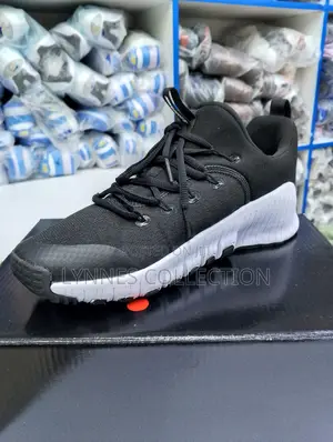 Nike Metcon Black/White Sneakers - Training Gym Sport Shoes