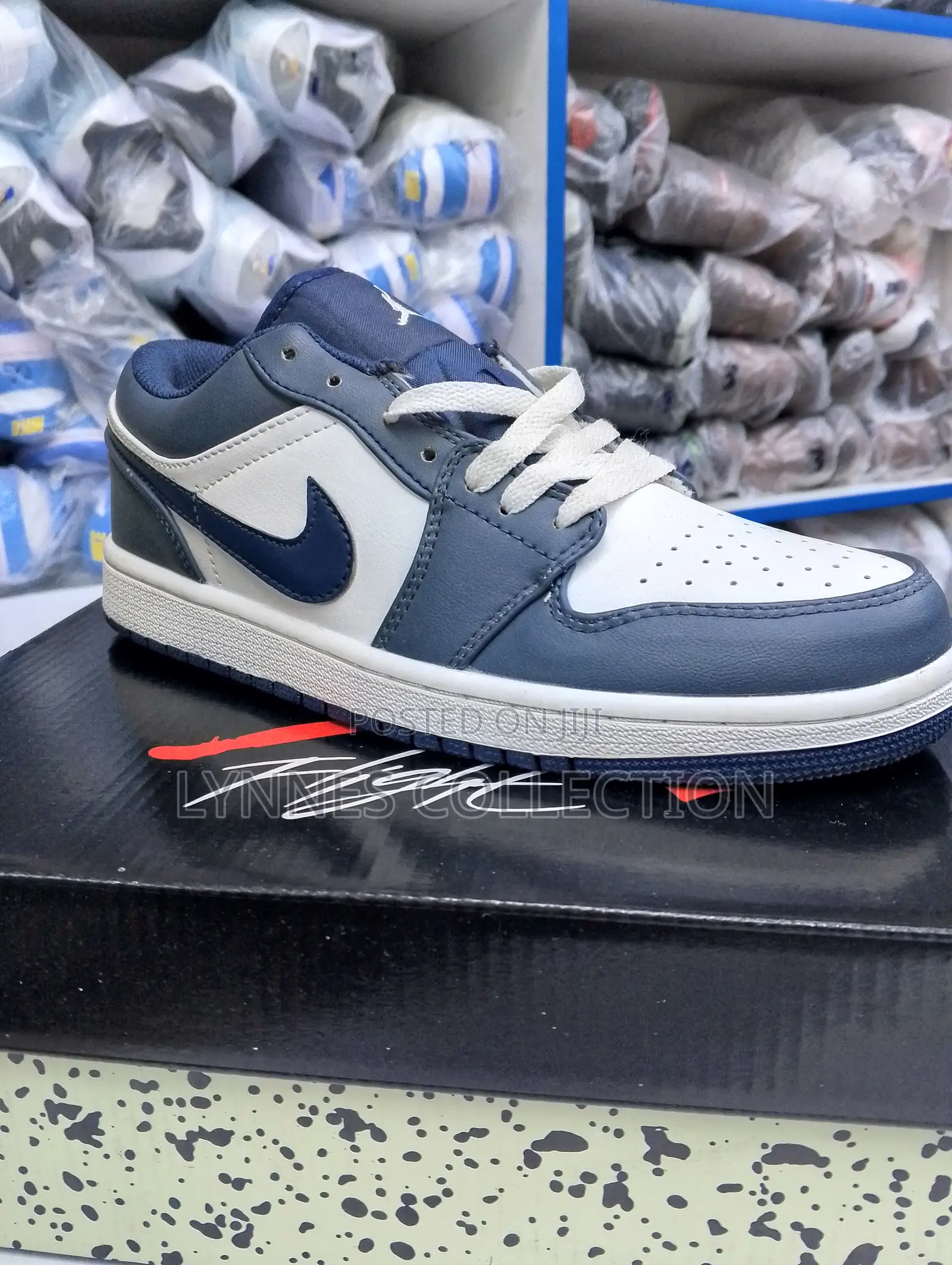Jordan 1 Low Cut Navy Blue ★ Classic Streetwear Sneakers