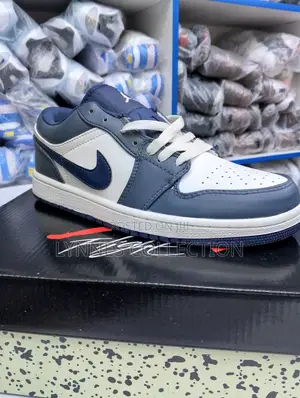 Jordan 1 Low Cut Navy Blue ★ Classic Streetwear Sneakers