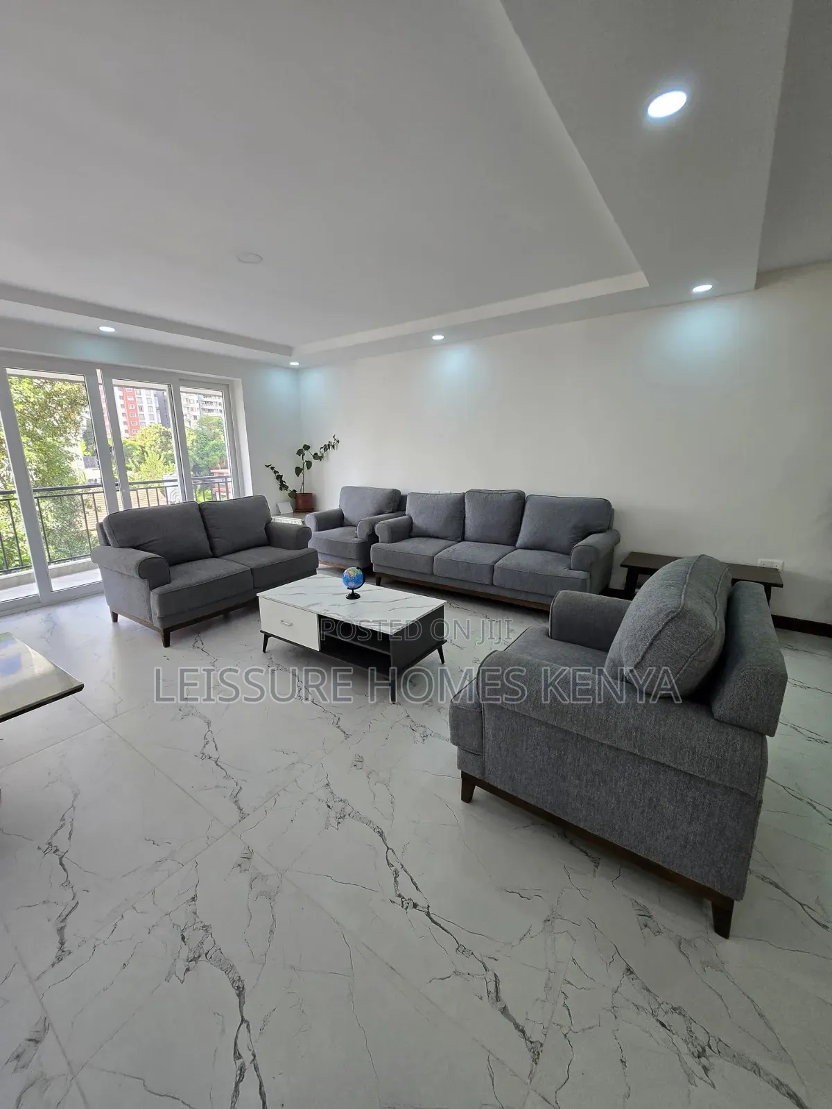3bdrm Apartment in Parklands/Highridge for sale