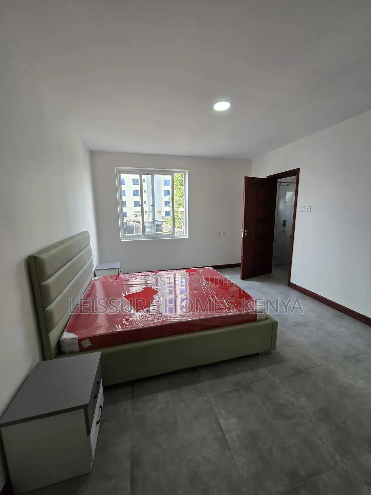 3bdrm Apartment in Parklands/Highridge for sale