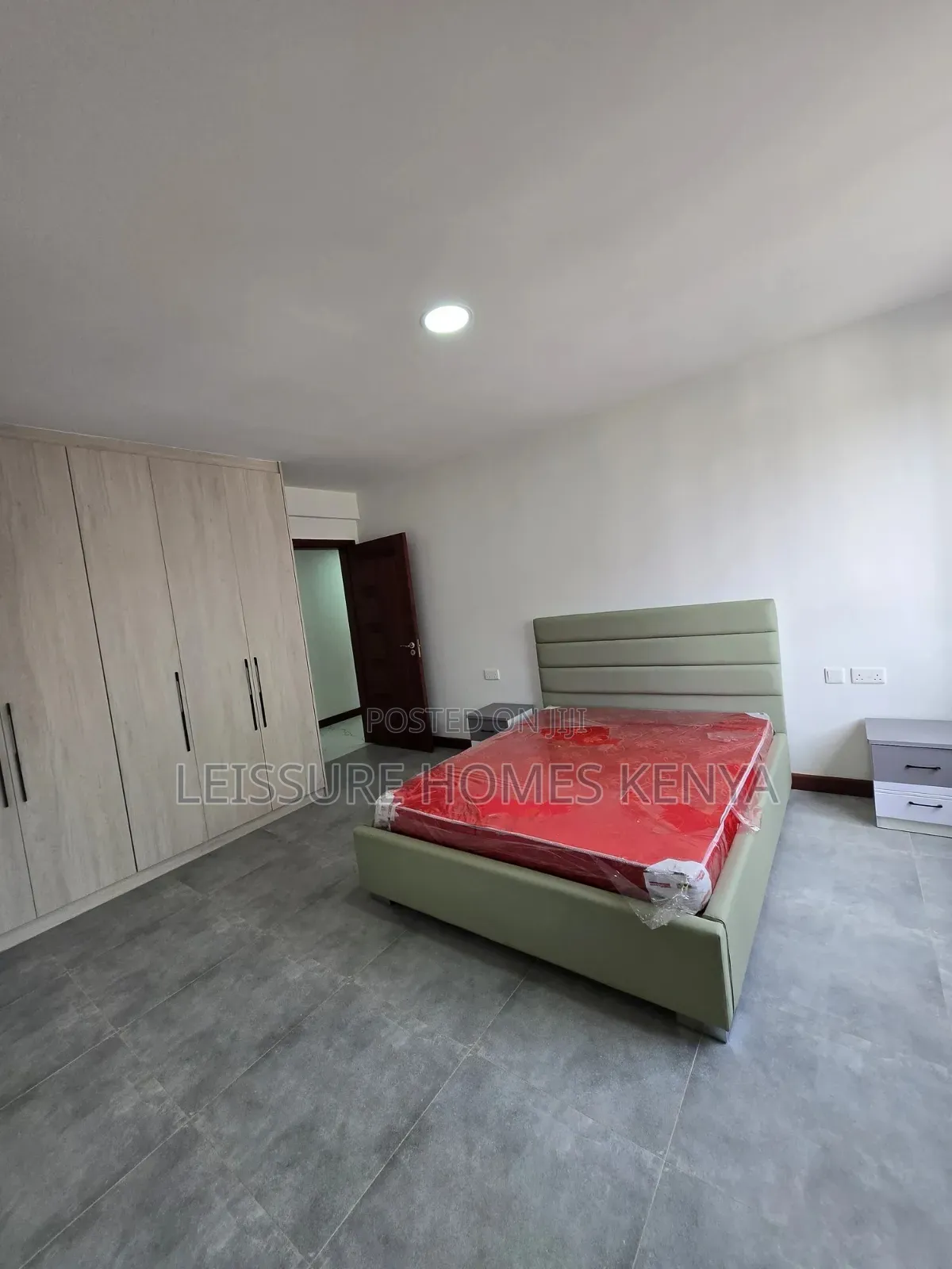 3bdrm Apartment in Parklands/Highridge for sale