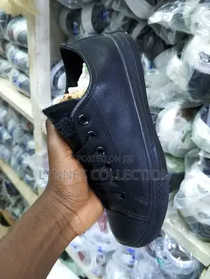 Converse Leather Black ★ Classic Streetwear Sneakers