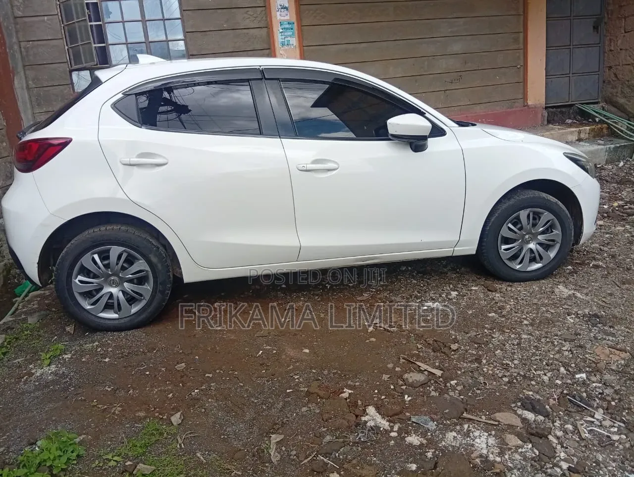Car Hire 5 Seaters/7seater Available Payment After Delivery