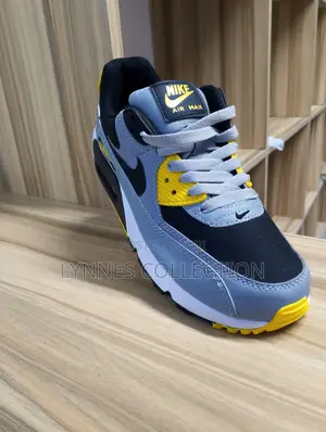 Nike Air Max 90 Batman - Black Yellow Streetwear Sneakers