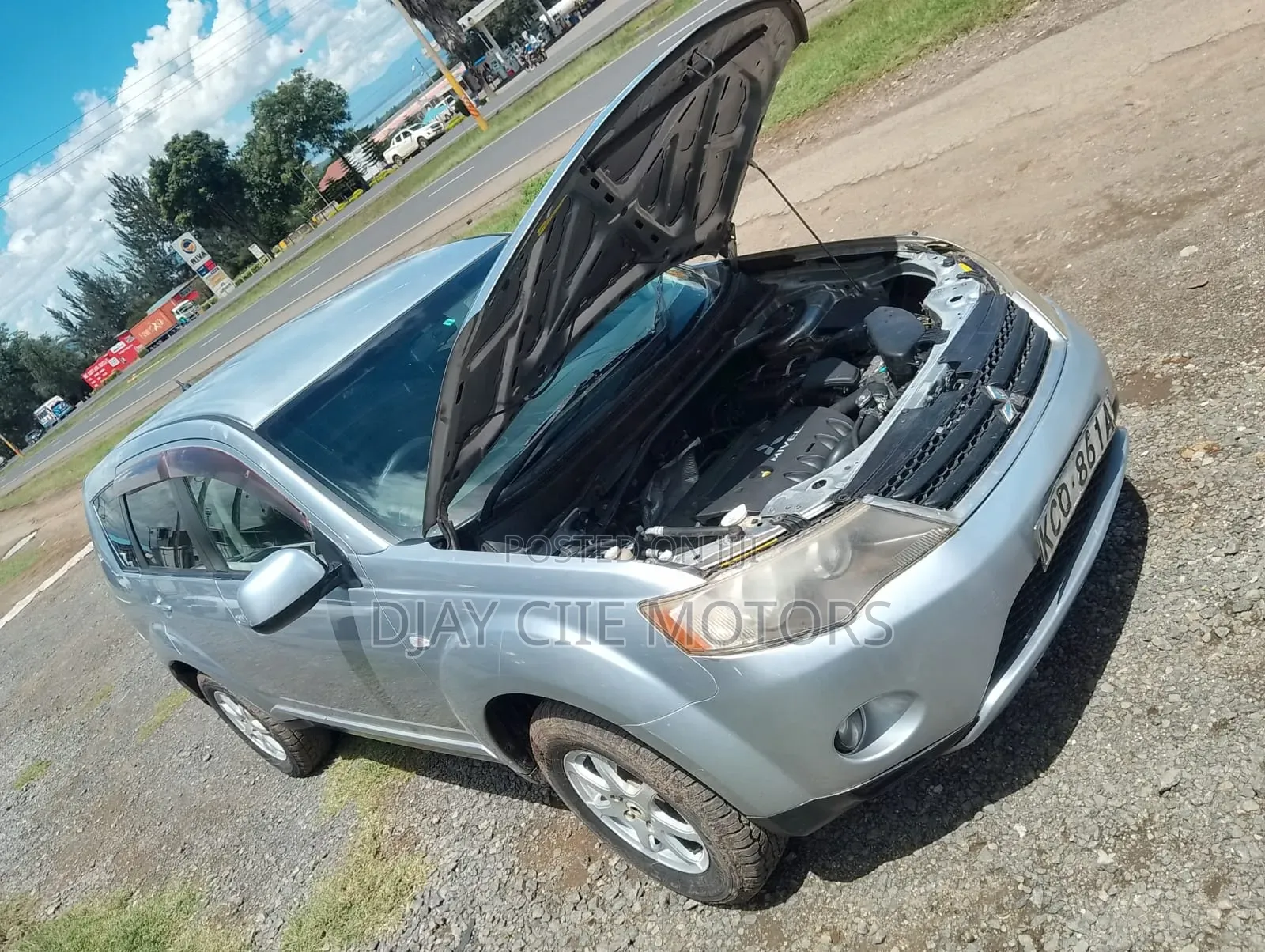 Mitsubishi Outlander 2012 Silver
