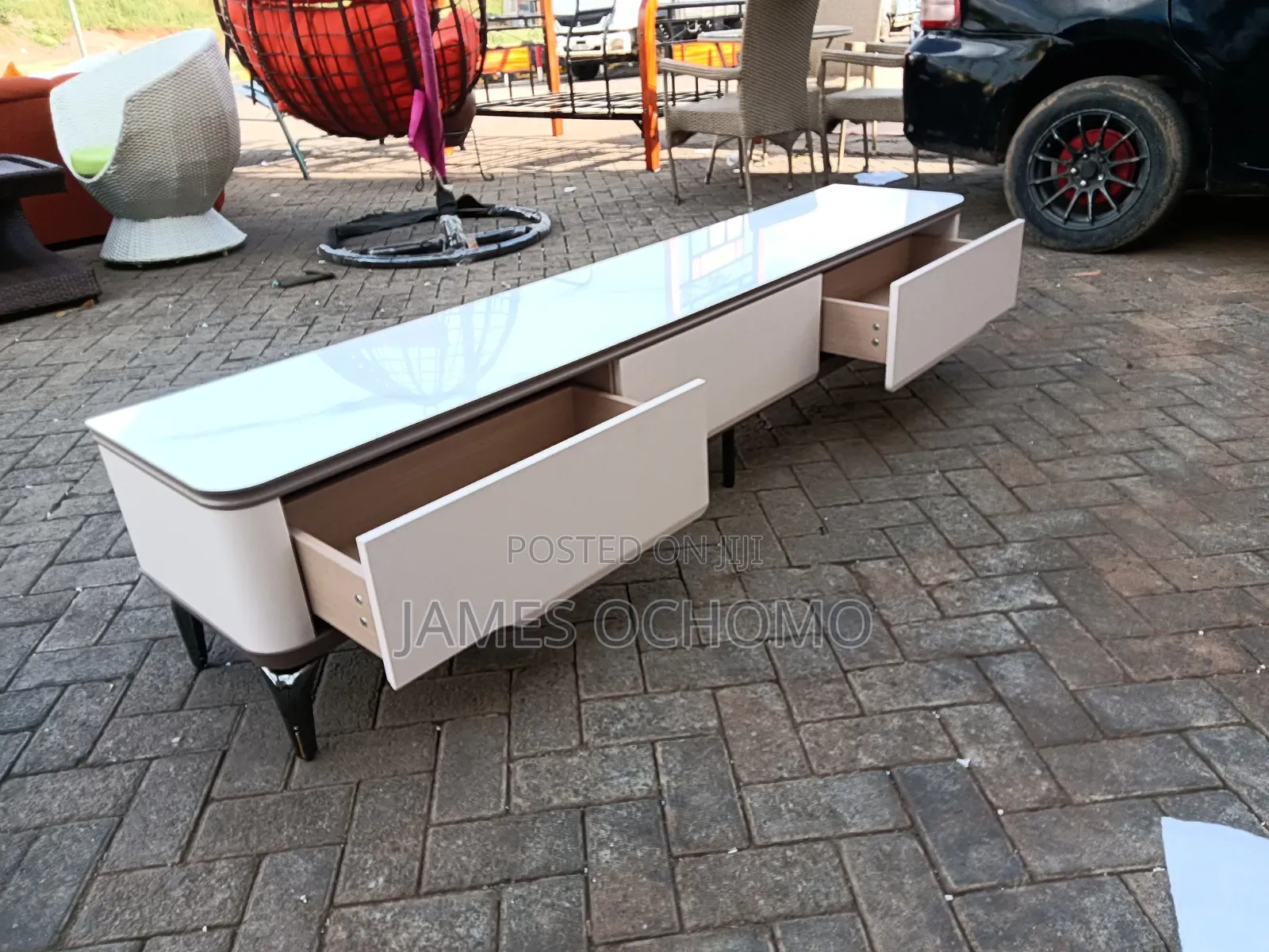 Imported Yv Stand