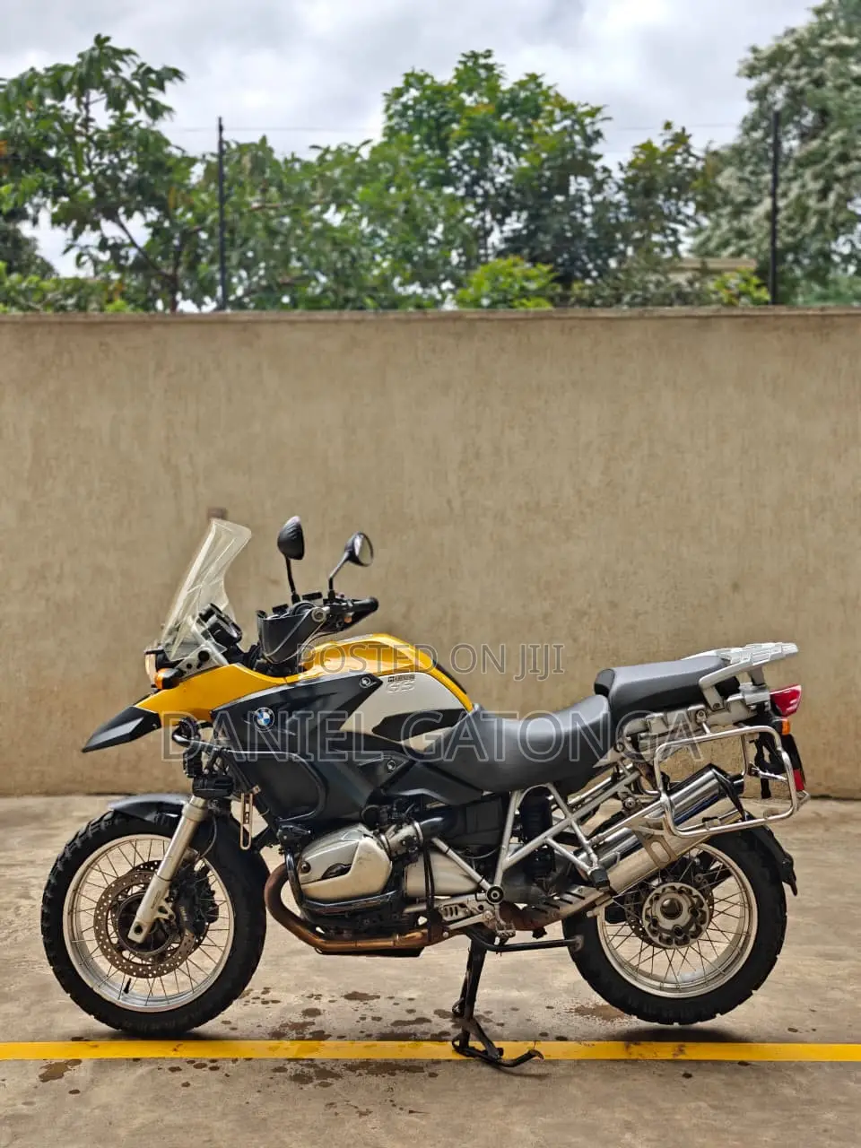 BMW 1200 2007 Yellow