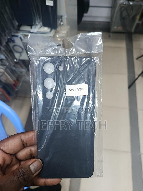 Soft Matte Liquid Silicone Case Designed for the Vivo Y04 4g