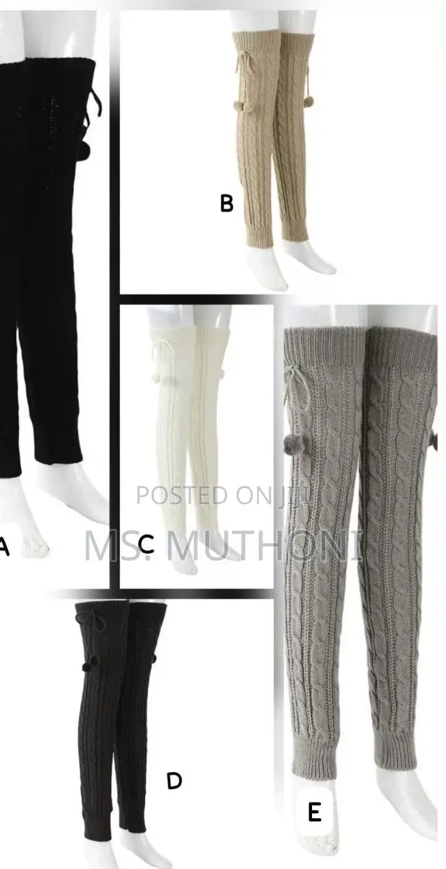 Cable-Knit Leg Warmers Featuring Decorative Pom-Poms and Ribbed Cuffs