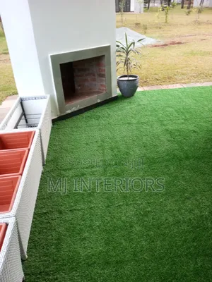 High Quality Artificial Grass Carpet for Balcony Rooftop