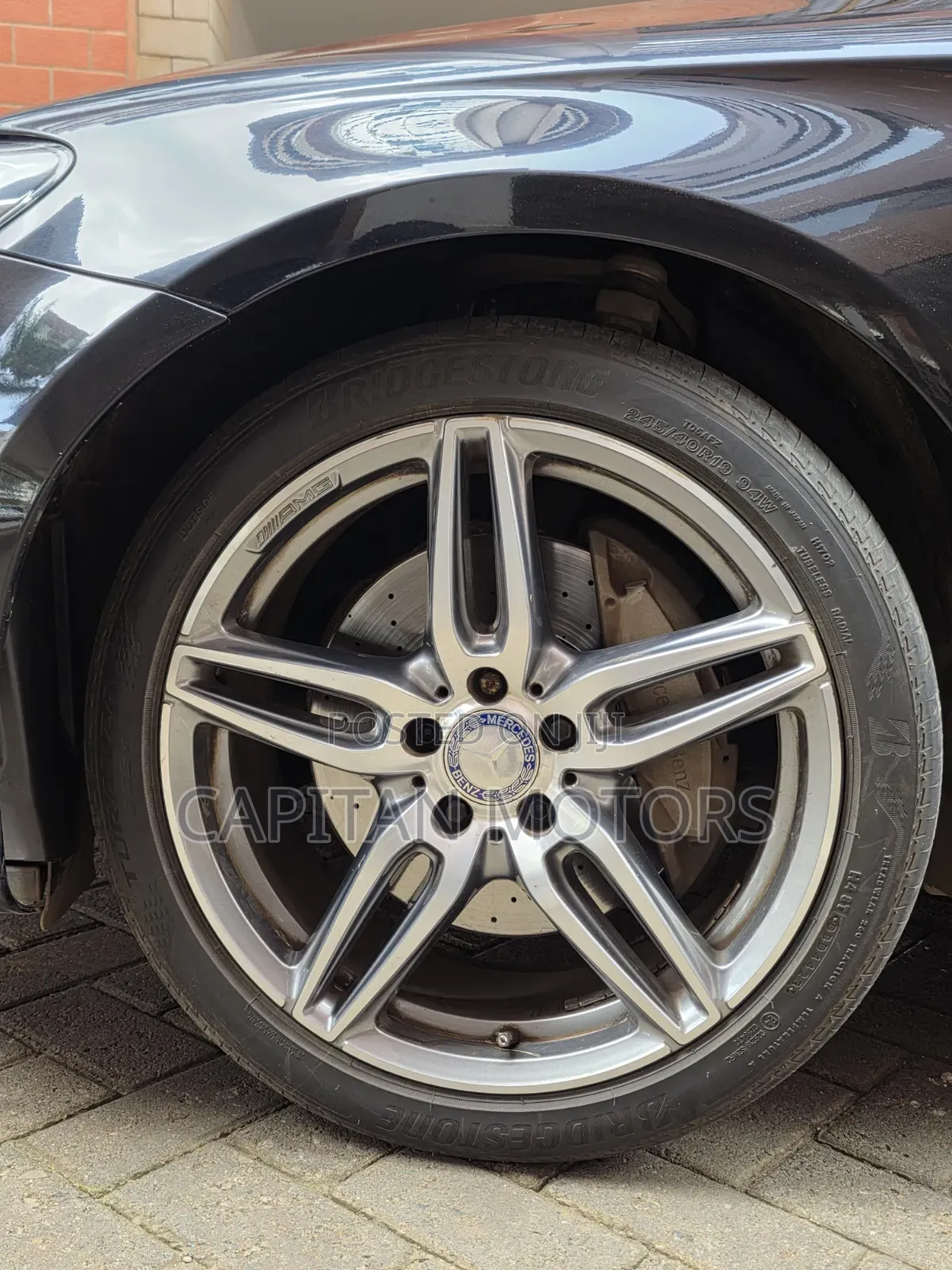 Mercedes-Benz E200 2016 Black