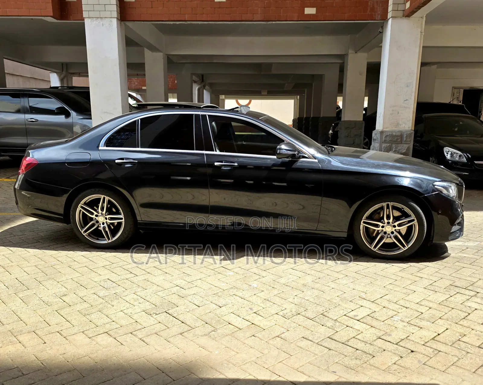 Mercedes-Benz E200 2016 Black