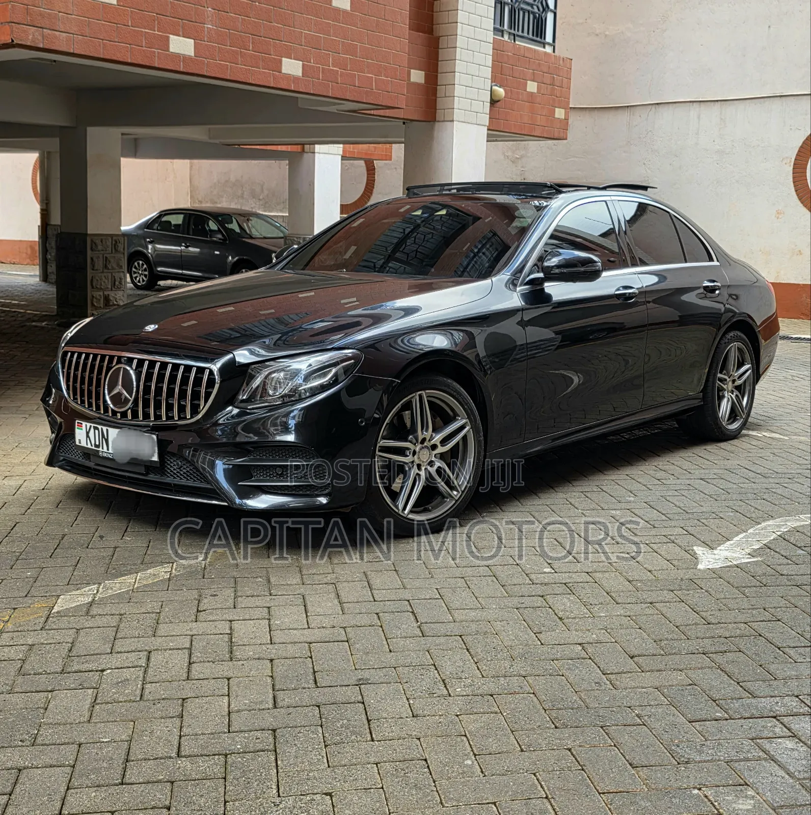 Mercedes-Benz E200 2016 Black