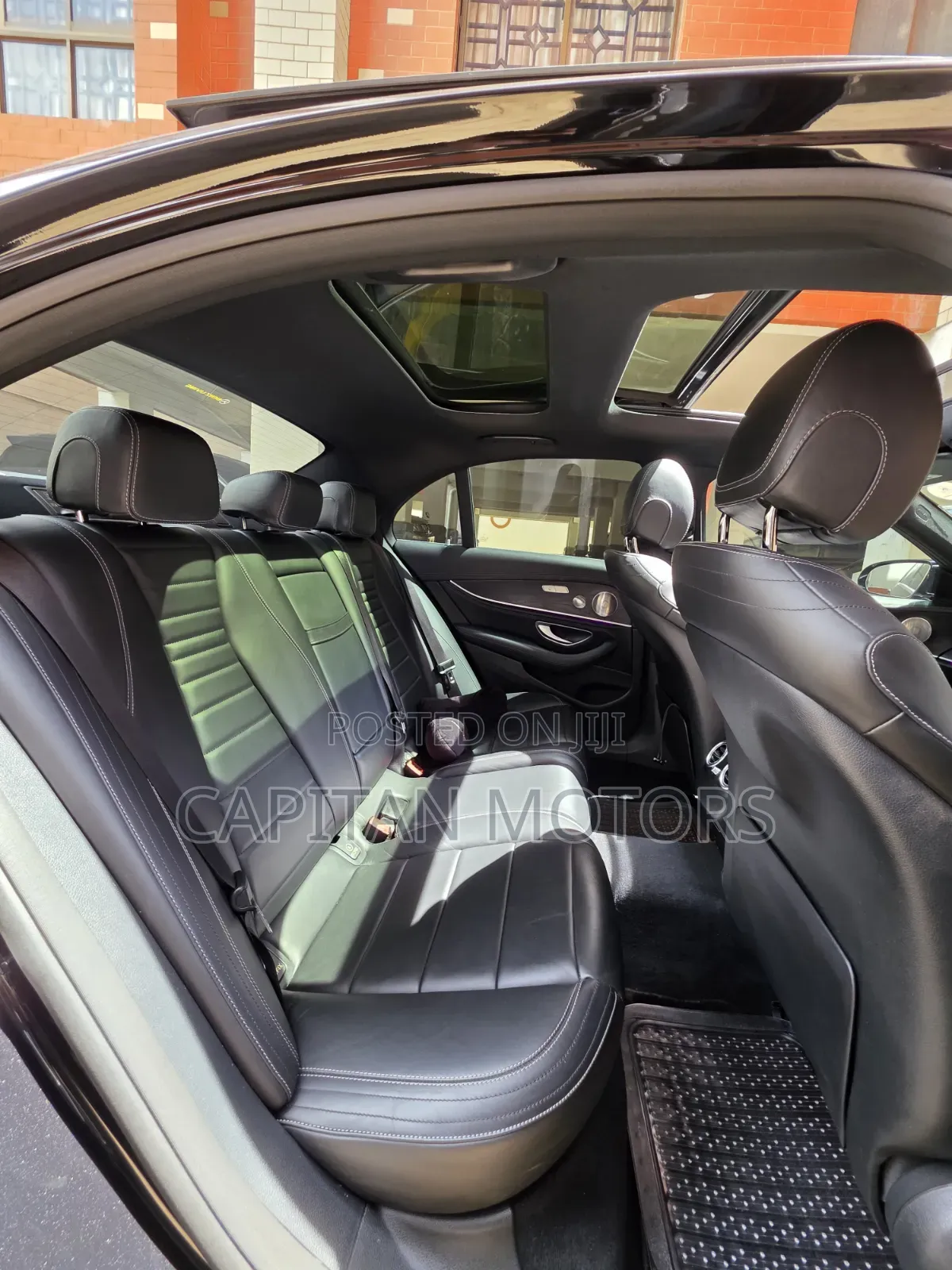 Mercedes-Benz E200 2016 Black
