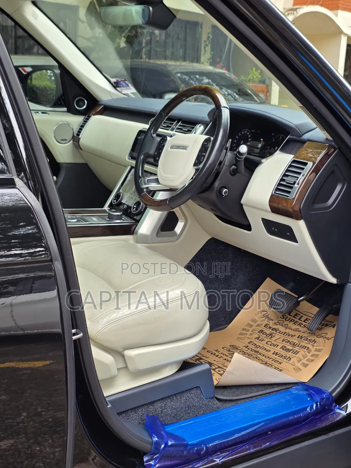 Land Rover Range Rover Vogue 2019 Black
