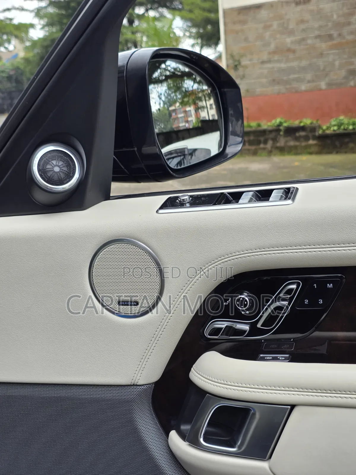 Land Rover Range Rover Vogue 2019 Black