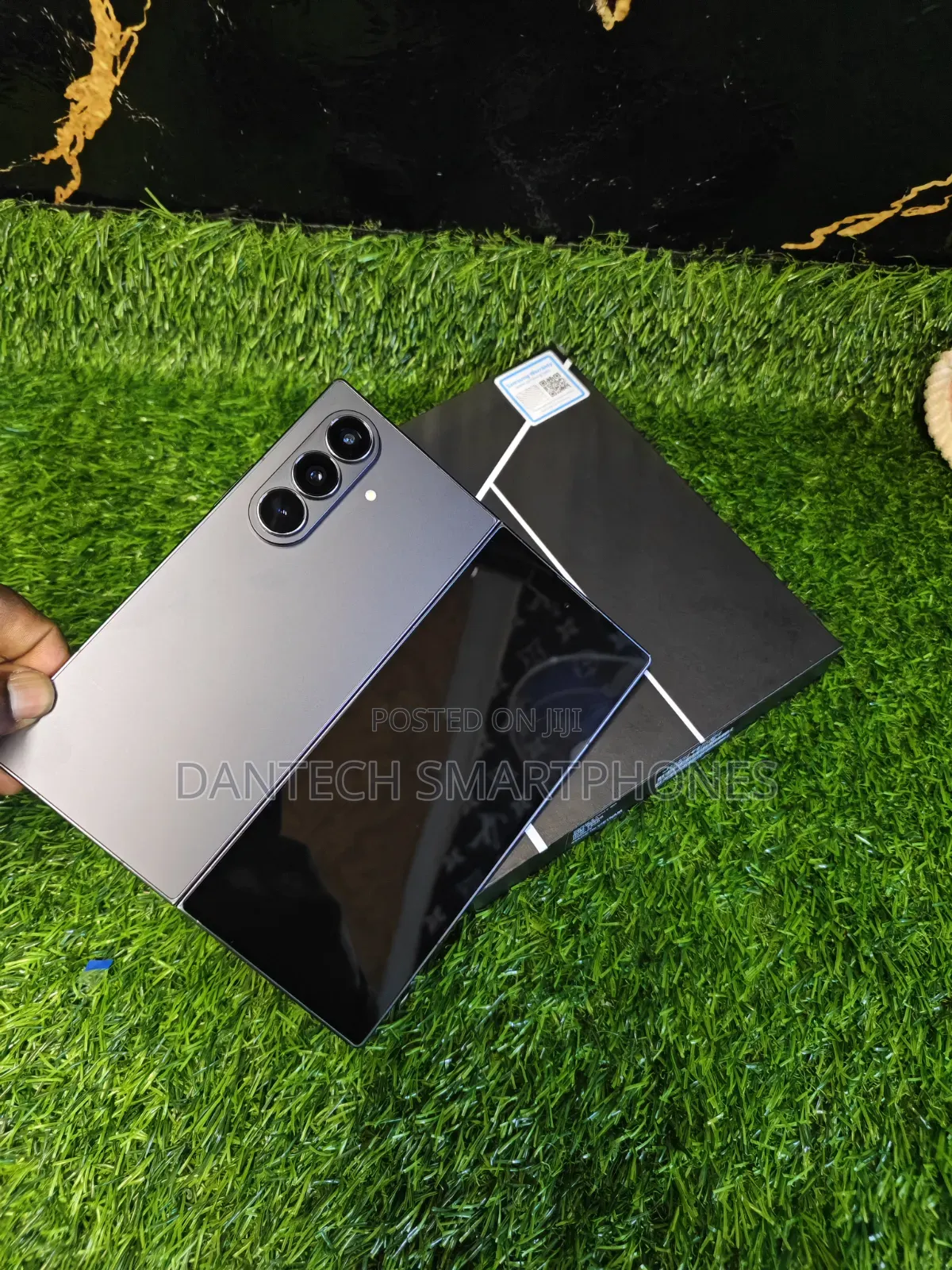 New Samsung Galaxy Fold 512 GB Black