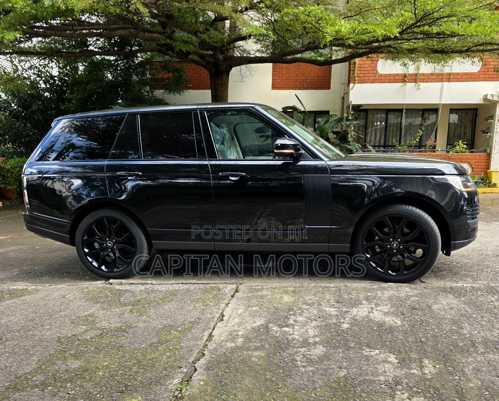 Land Rover Range Rover Vogue 2019 Black