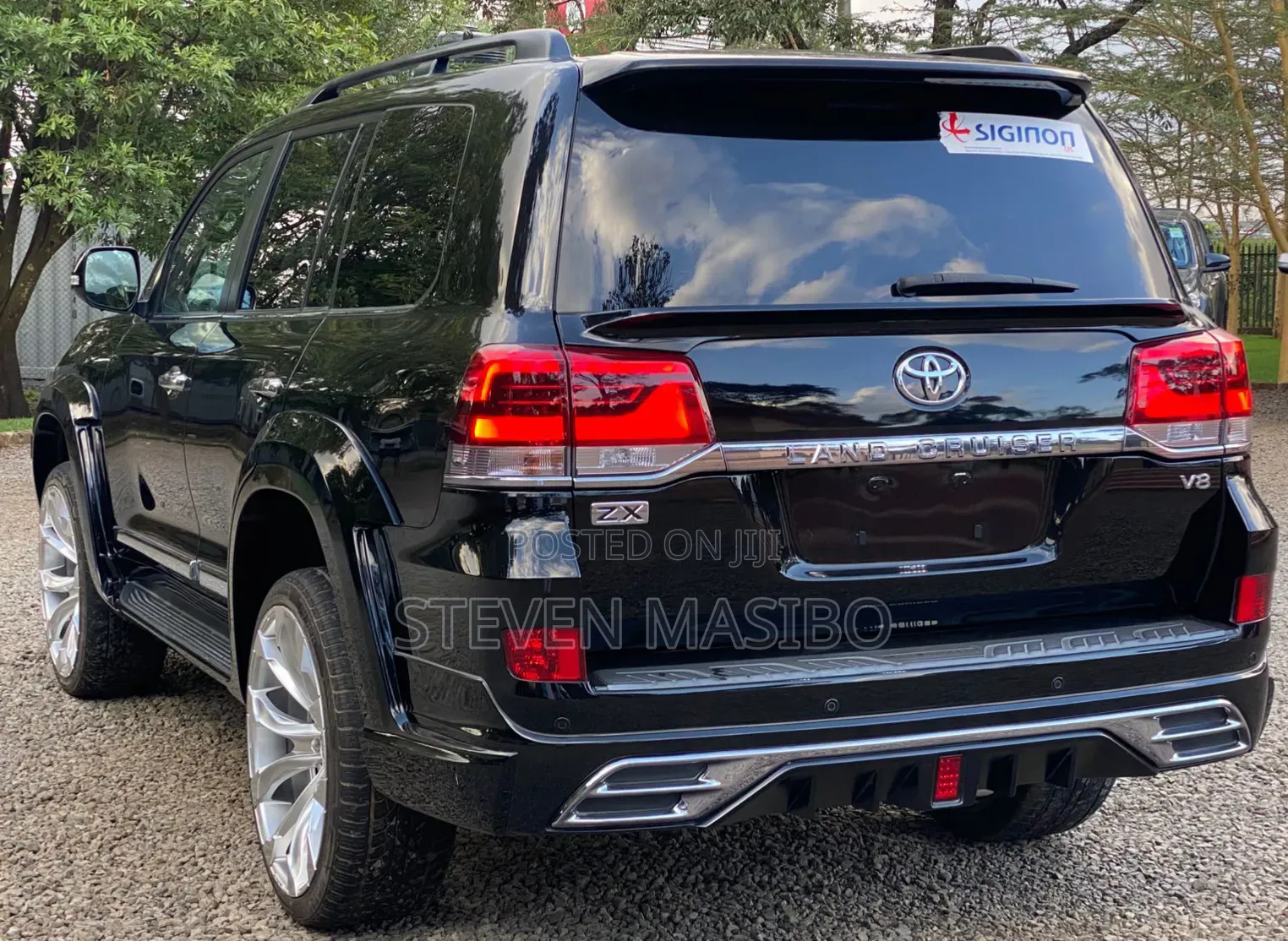 Toyota Land Cruiser 4.6 V8 ZX 2019 Black