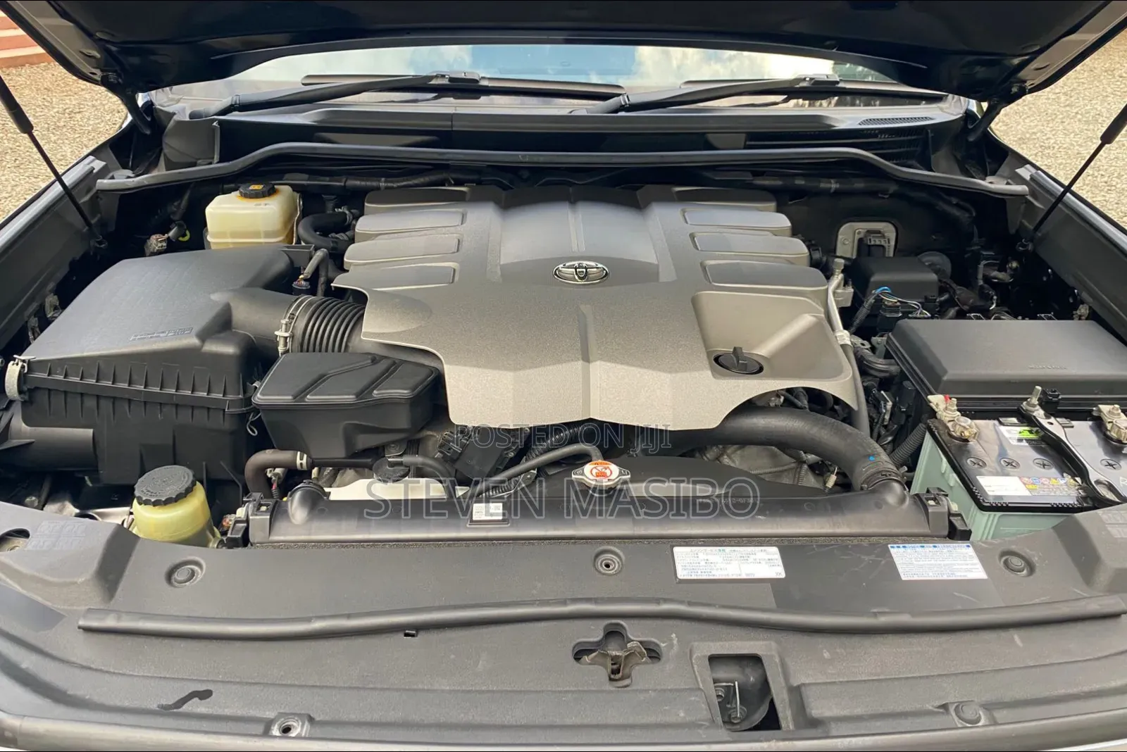 Toyota Land Cruiser 4.6 V8 ZX 2019 Black