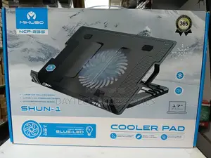 Mikuso Shun-1 NCP-235 Laptop Cooling Pad With a Large Blue Led Fan.