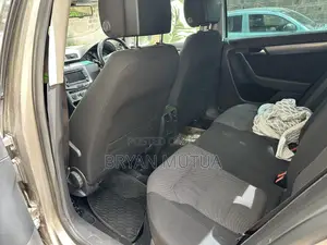 Volkswagen Passat 2013 Gray