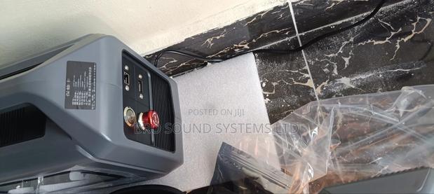 Portable Handheld Fiber Laser Marking Machine - thumbnail 5