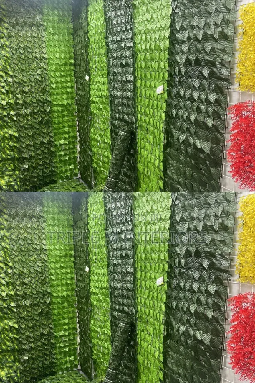 Lush Meadow Balcony Roll