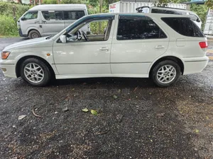 Toyota Vista 2000 White