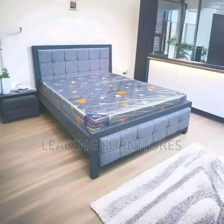 5x6+Mattress Right Gray Mocket Bed