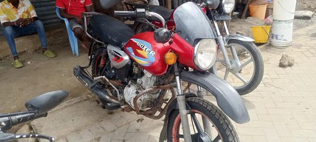 New Bajaj Boxer 125 2023 Red - thumbnail 2