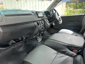Toyota HiAce 2010 Grey