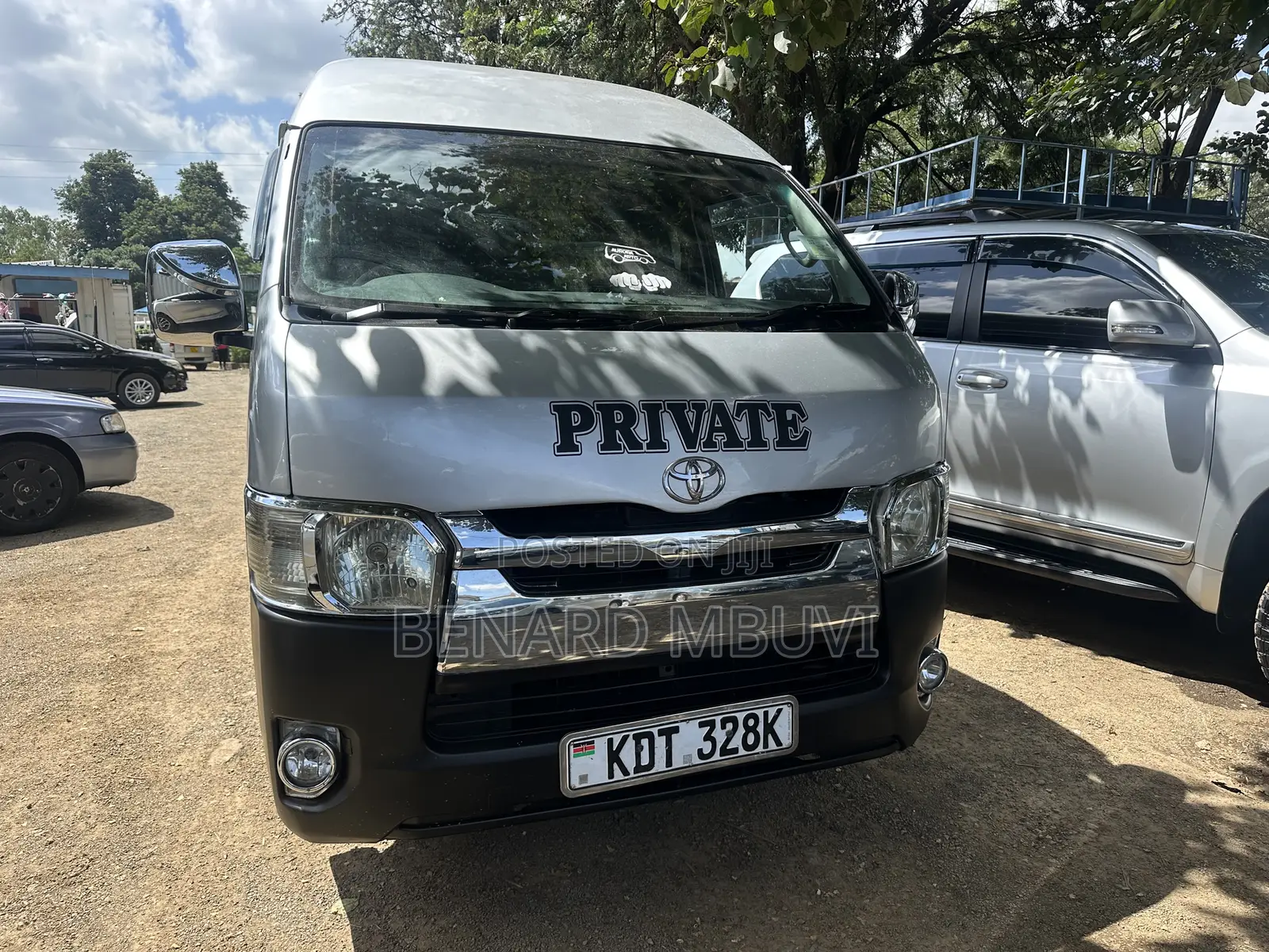 Toyota HiAce 2010 Grey