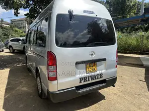 Toyota HiAce 2010 Grey